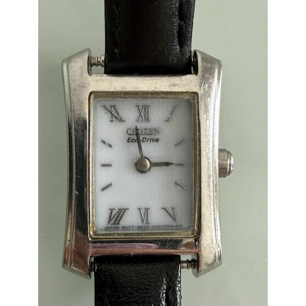 ✿ Citizen Eco-Drive Rectangular Watch Silver Dial Roman Numerals Japan